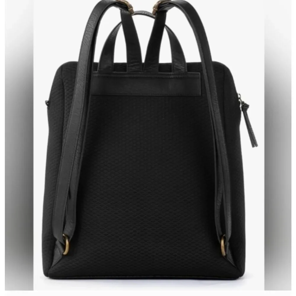 The Sak Olvera🖤 Black Quilted Neoprene Backpack